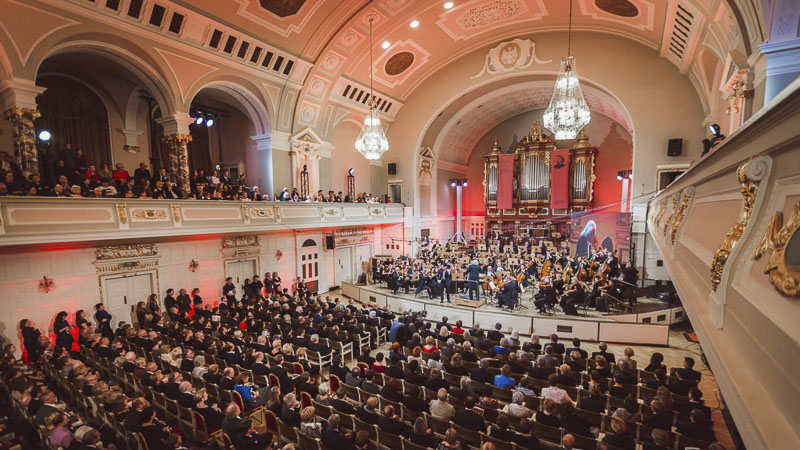 Picture - Dziś wybieramy muzyczny świat jutra